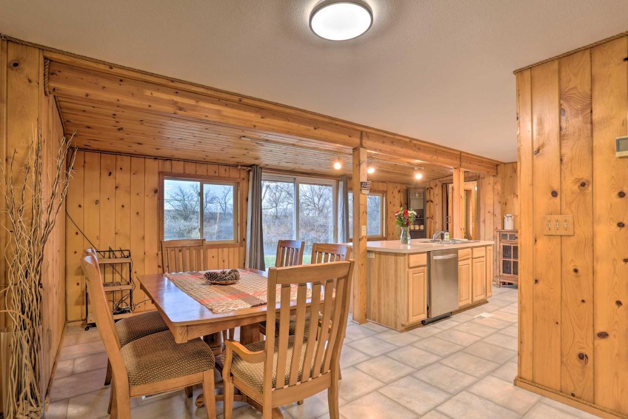Rustic Spearfish Cabin On 12-Acre Trout Farm Exterior foto